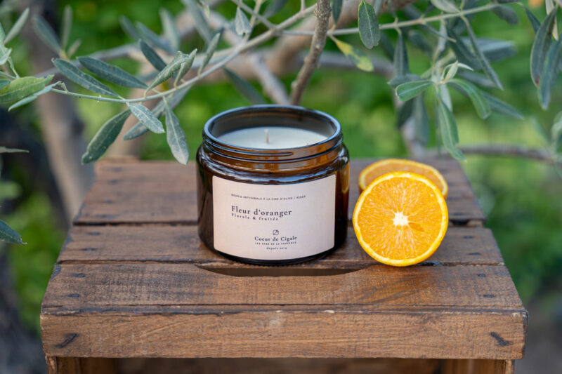 Grande bougie parfumée Fleur d'Oranger. Bougie végétale à la cire d'olive.